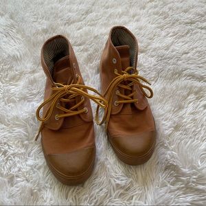 Brown BANGS High Top Shoes - Women's Size 10